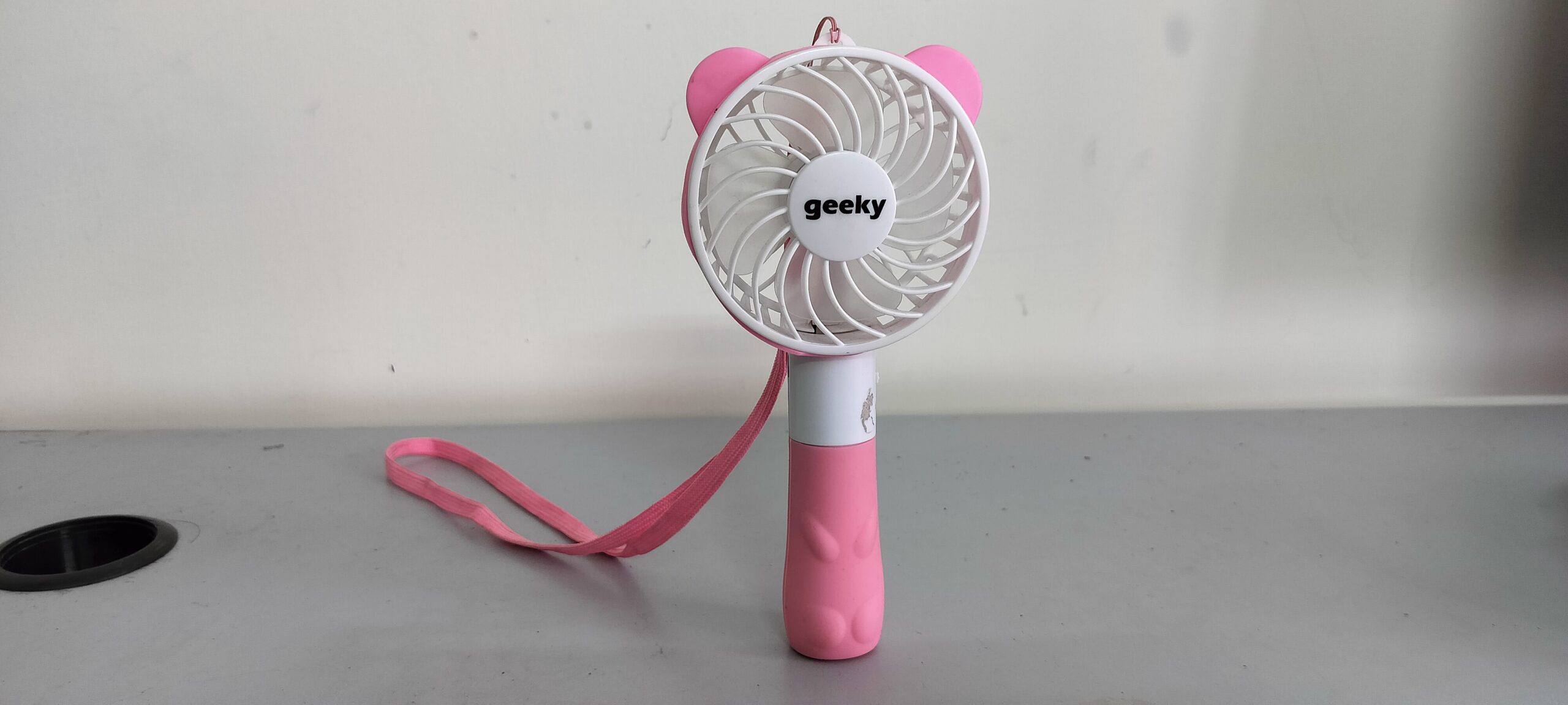 Geeky Portable Rechargeable Handheld Fan Review scaled